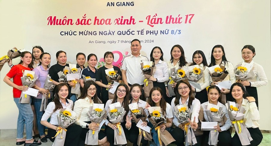 THACO AUTO An Giang tổ chức chương trình “Muôn sắc hoa xinh – Lần thứ 17”