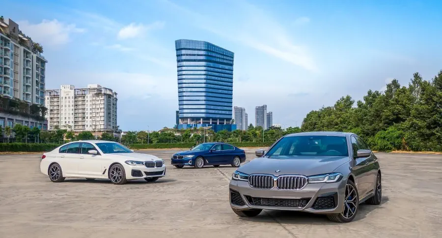 Khởi động mùa Giáng sinh với ưu đãi lên đến hơn 300 triệu đồng từ BMW.