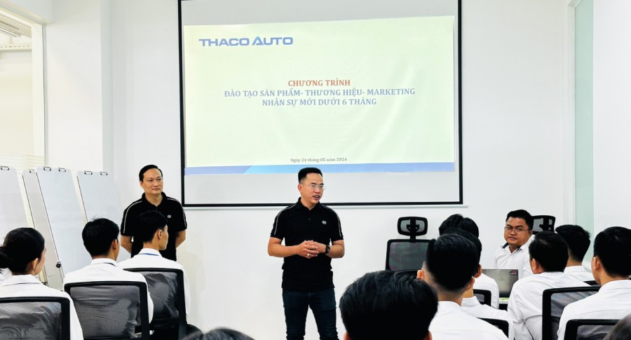 THACO AUTO Tiền Giang trang bị kiến thức cho đội ngũ TVBH mới