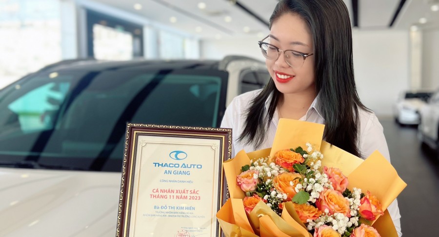 🎉Thaco Auto An Giang vinh danh các cá nhân xuất sắc, đạt thành tích ấn tượng trong tháng 11 🚗💫