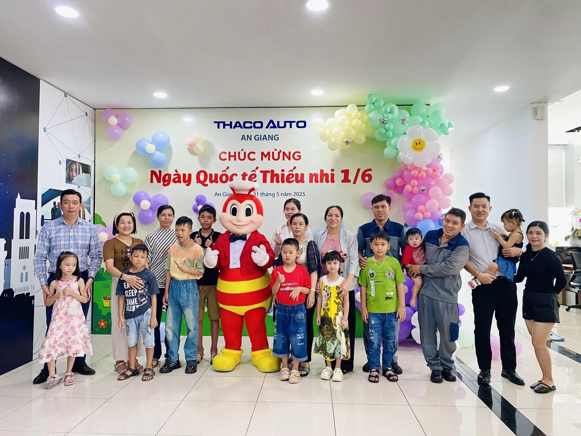 THACO AUTO AN GIANG TỔ CHỨC HOẠT ĐỘNG CHĂM LO CON CỦA CBNV NHÂN NGÀY QUỐC TẾ THIẾU NHI 1/6