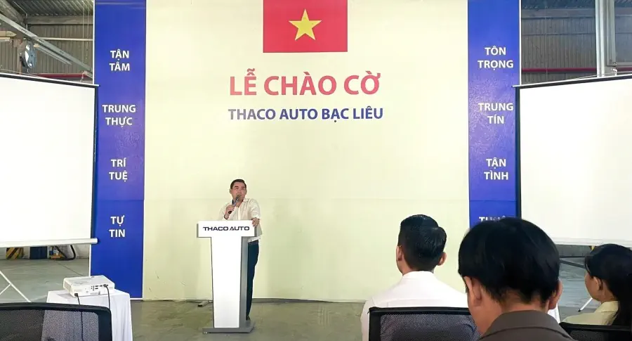 Lễ chào cờ đầu năm mới 2024 đầy cảm xúc tại THACO AUTO Bạc Liêu
