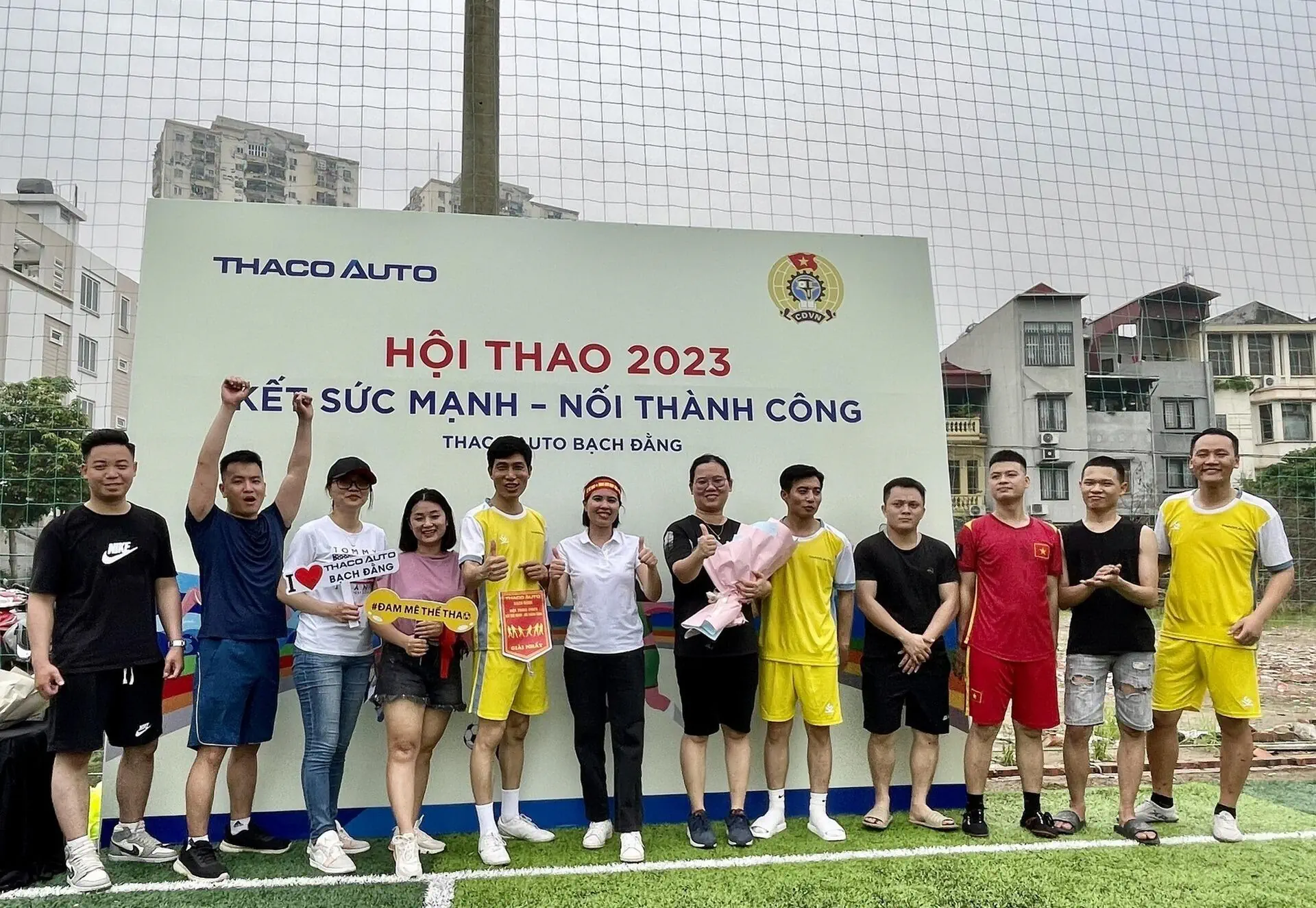 Tin tức