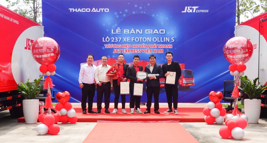 THACO AUTO bàn giao lô 237 xe tải Foton Ollin cho J&T Express Việt Nam