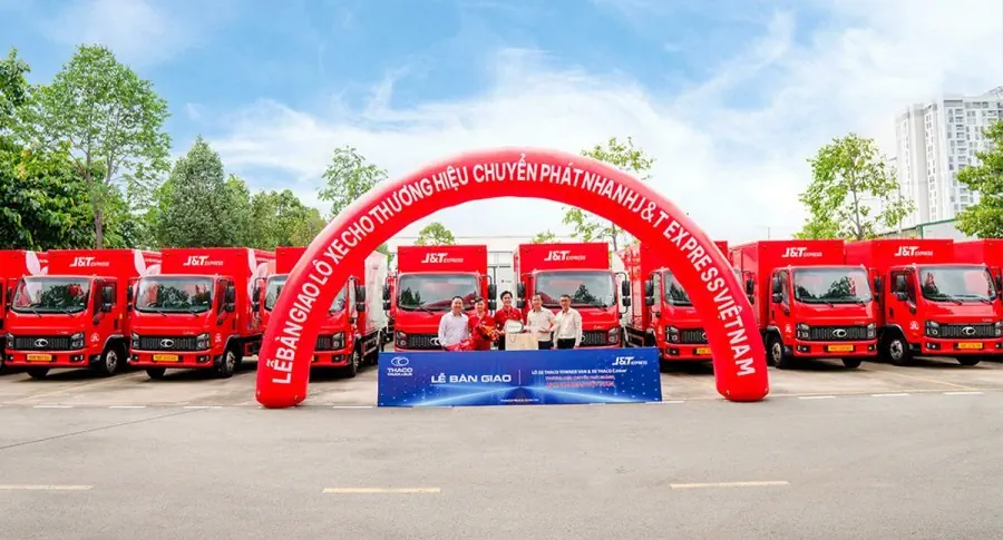 THACO AUTO BÀN GIAO LÔ 315 XE TẢI CHO THƯƠNG HIỆU CHUYỂN PHÁT NHANH J&T EXPRESS VIỆT NAM