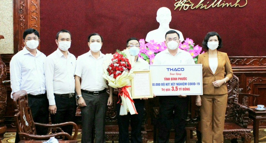 THACO Trường Hải hỗ trợ Bình Phước 50.000 kit test nhanh