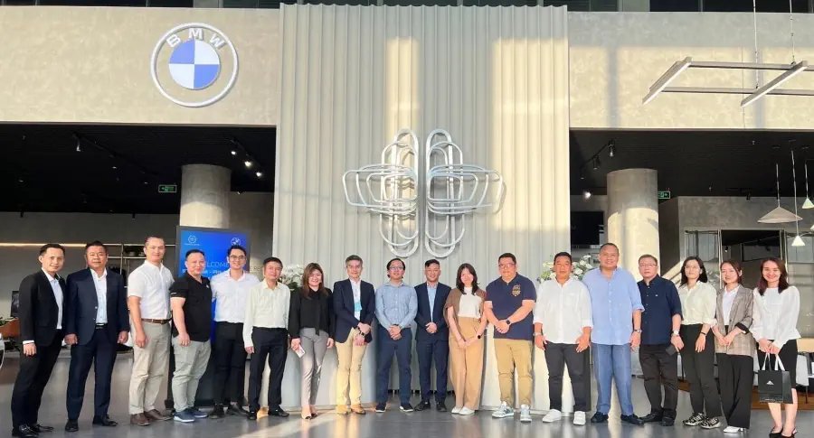 BMW Asia delegation and Philippine partners visit BMW Binh Duong
