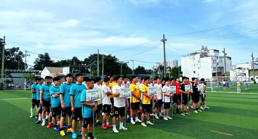 THACO AUTO Tải Bus - TP.HCM - Cập nhật kết quả thi đấu vòng loại bóng đá nam và môn cầu lông tại hội thao 2025