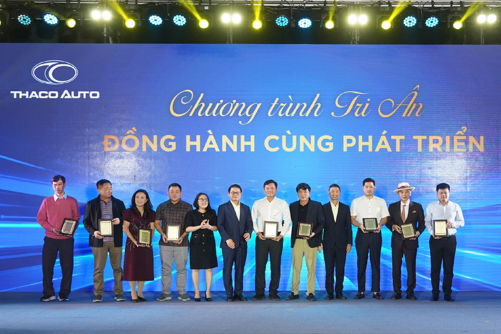 Tin tức