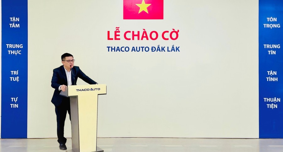 Chào cờ tháng 08/2024: THACO AUTO Đắk Lắk triển khai kế hoạch tháng 08