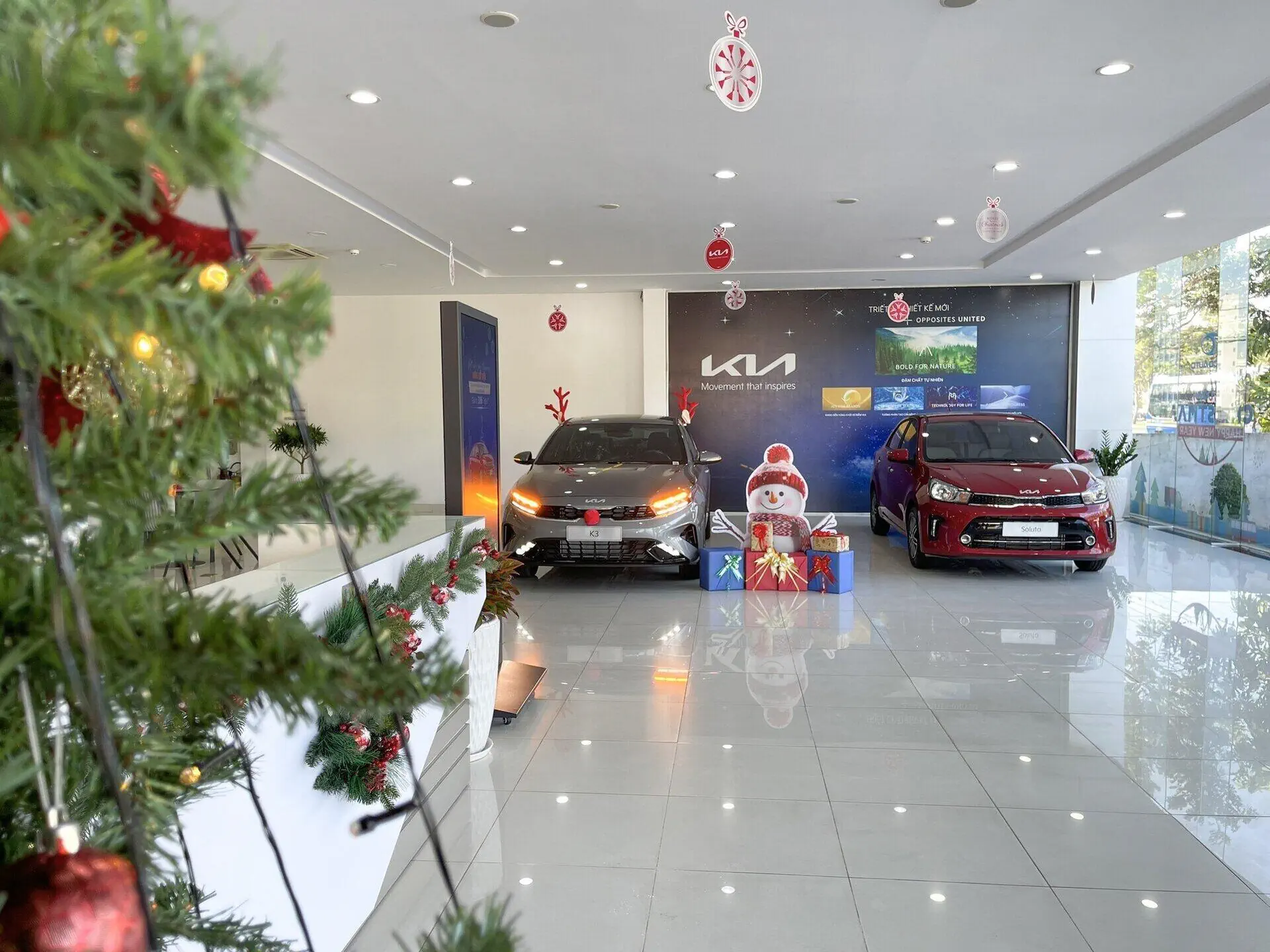 THACO AUTO Vũng Tàu “khoác áo mới” chào đón Giáng sinh 2023