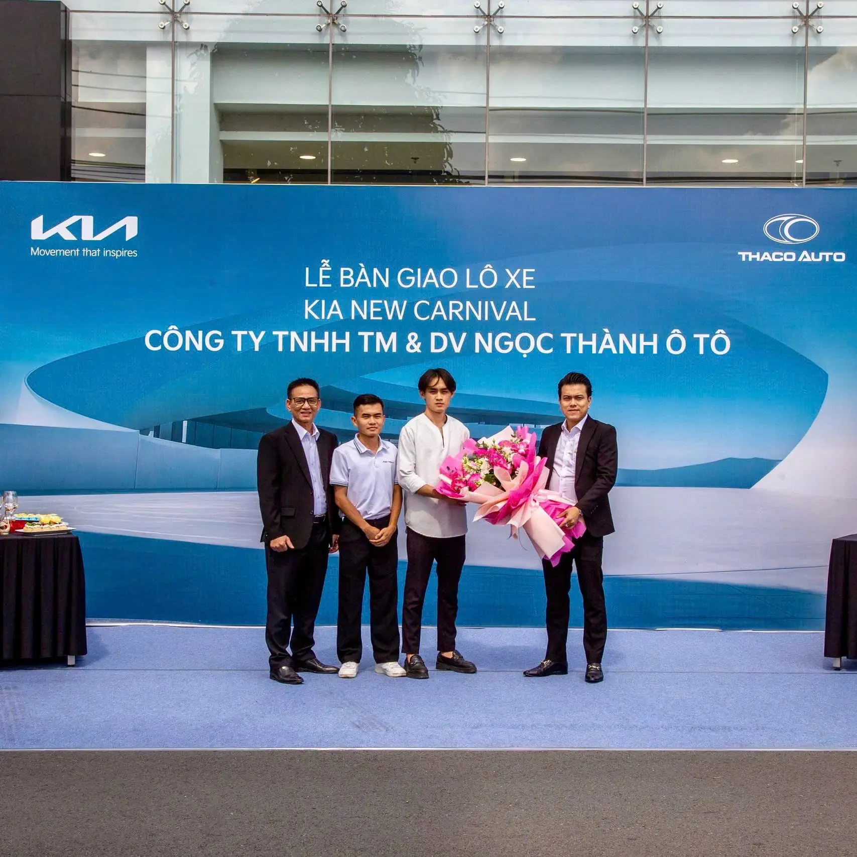 THACO AUTO ĐỒNG NAI BÀN GIAO LÔ XE KIA NEW CARNIVAL ĐẾN CÔNG TY TNHH TM & DV NGỌC THÀNH Ô TÔ