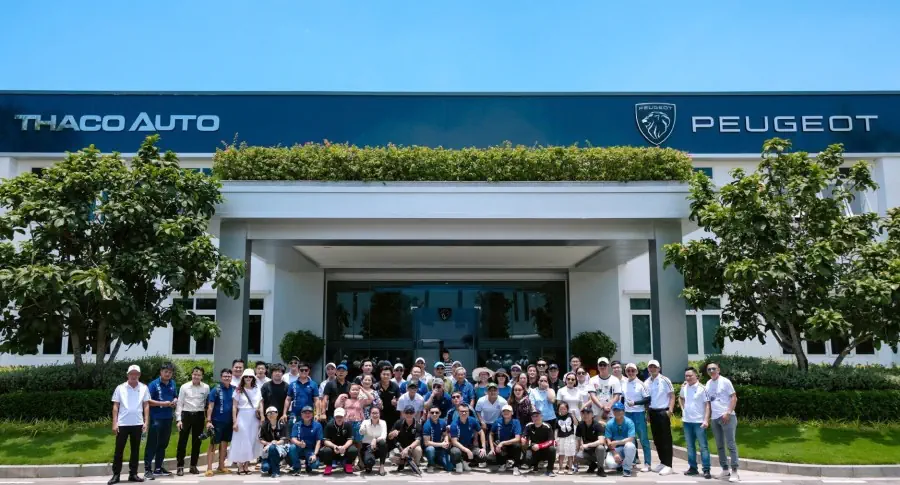 Lấy khách hàng làm trọng tâm, Peugeot Việt Nam giành giải Xuất sắc tại Peugeot Awards 2024