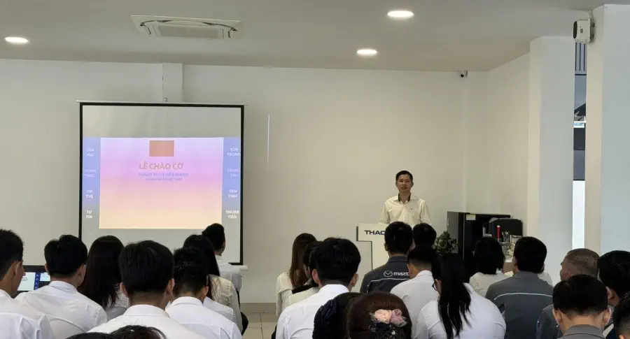 Lễ chào cờ tháng 9: THACO AUTO Đồng Tháp vinh danh cá nhân có thành tích xuất sắc