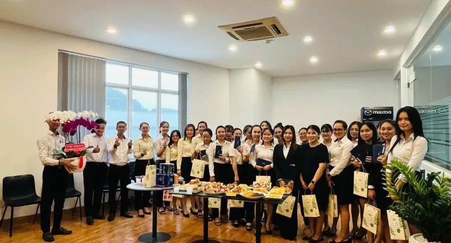 Nữ CBNV THACO AUTO Gò Vấp rạng rỡ trong Ngày Phụ nữ Việt Nam 20/10