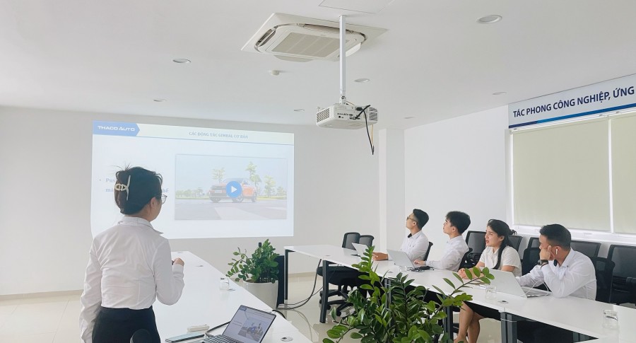 THACO AUTO HẢI DƯƠNG TỔ CHỨC CHƯƠNG TRÌNH ĐÀO TẠO NÂNG CAO KIẾN THỨC, KỸ NĂNG MARKETING