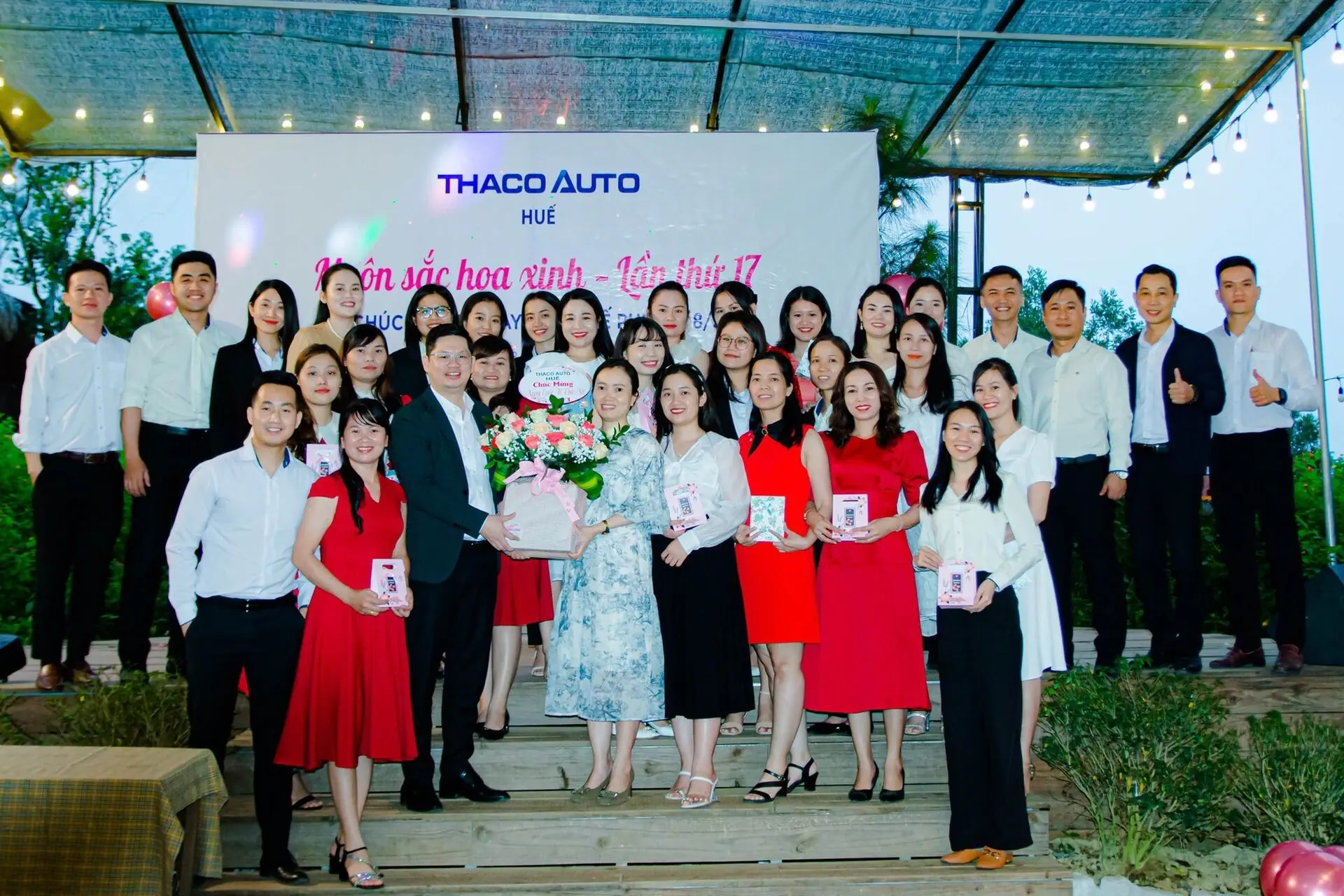 THACO AUTO Huế tổ chức chương trình “Muôn sắc hoa xinh – Lần thứ 17”