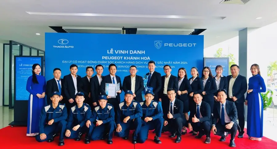 THACO AUTO KHÁNH HÒA TỔ CHỨC LỄ VINH DANH ĐẠI LÝ CÓ HOẠT ĐỘNG CHĂM SÓC KHÁCH HÀNG DỊCH VỤ XUẤT SẮC NHẤT 2024 THƯƠNG HIỆU PEUGEOT