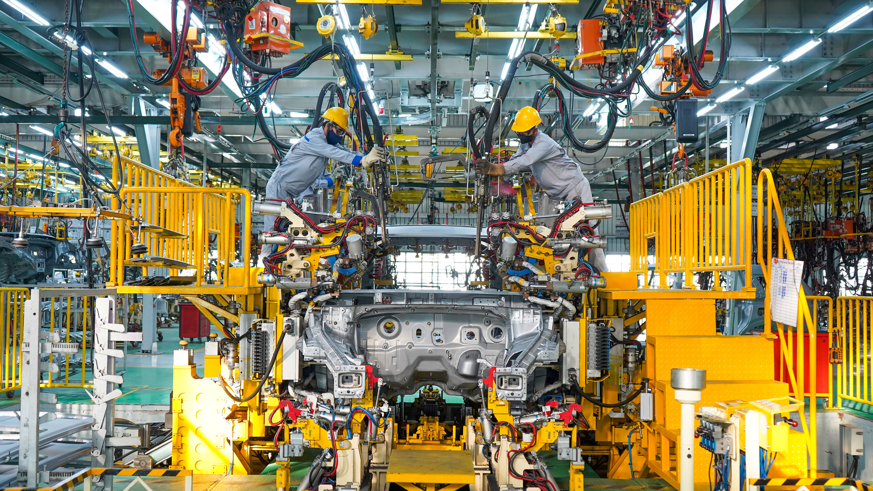 Khối Sản xuất THACO AUTO đẩy mạnh sản xuất  những ngày đầu năm mới