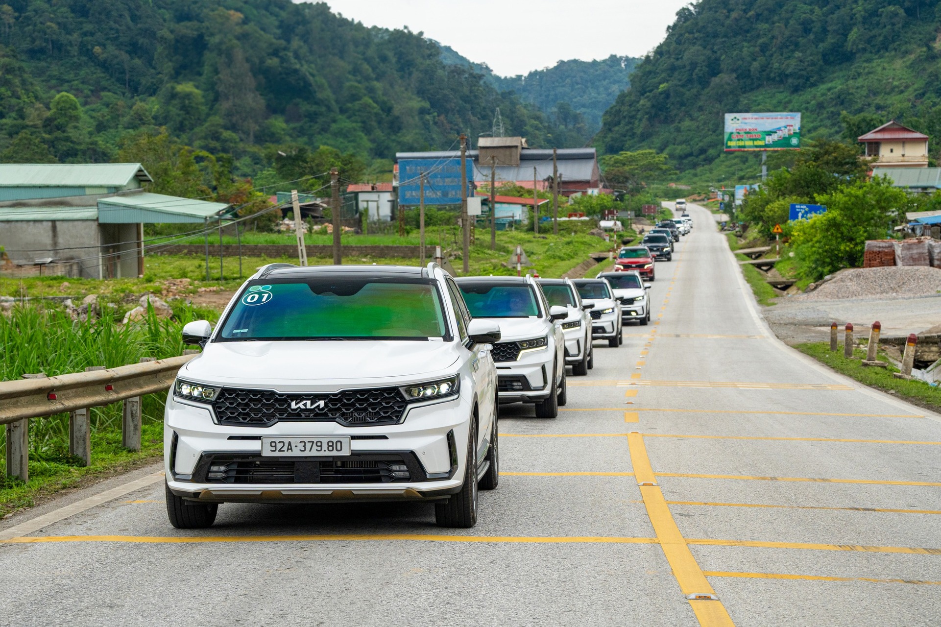 Kia Sorento Hybrid Ha Noi Moc Chau 3