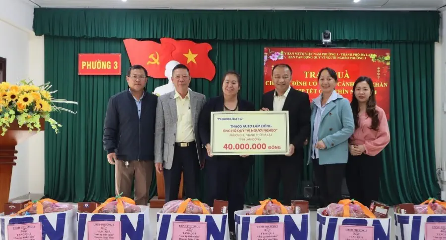 THACO AUTO Lâm Đồng sẻ chia với người có hoàn cảnh khó khăn tại địa phương nhân dịp Tết Nguyên đán 2024