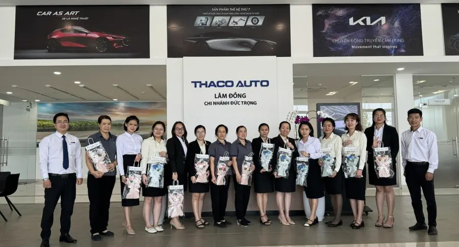 THACO AUTO Lâm Đồng tổ chức chương trình “Muôn sắc hoa xinh – Lần thứ 17”
