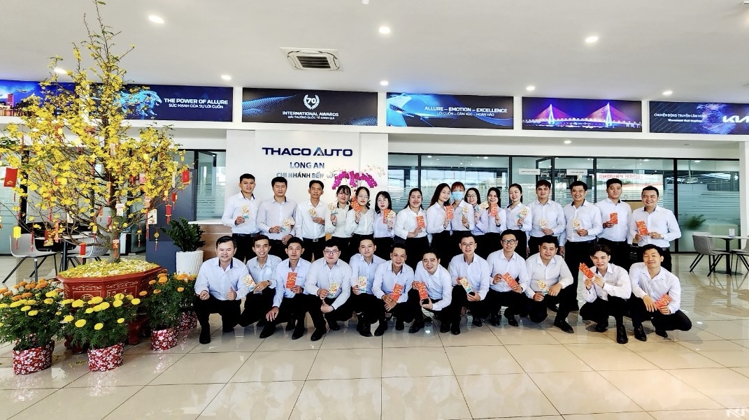 Phấn khởi những ngày đầu năm mới tại THACO AUTO Long An