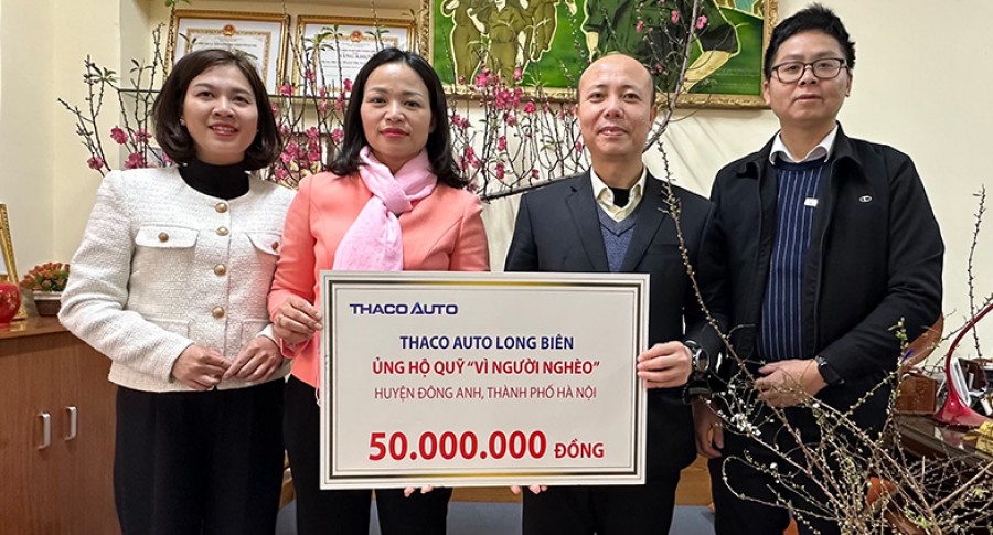 THACO AUTO Long Biên - Hà Nội tài trợ "Quỹ vì người nghèo" năm 2024 tại huyện Đông Anh