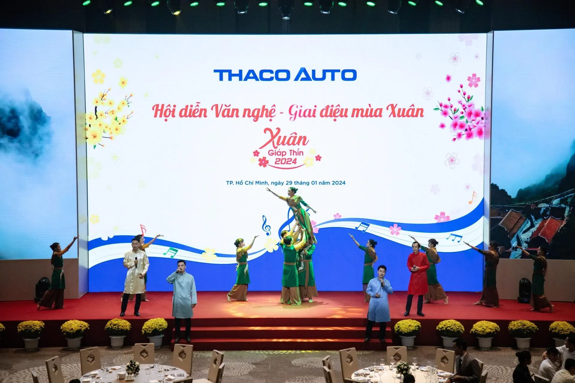 Tin tức