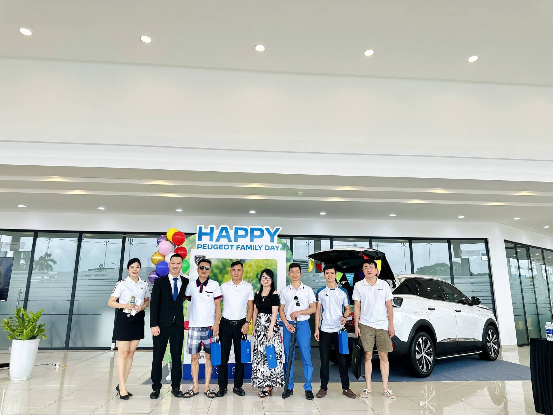 THACO AUTO Nghệ An ghi lại  những khoảnh khắc đáng nhớ tại chương trình “Peugeot Family day”