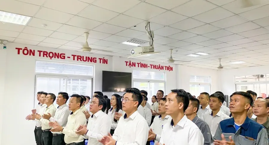 CHÀO CỜ THÁNG 9/2024: THACO AUTO NGHỆ AN TỔ CHỨC ĐÁNH GIÁ KẾT QUẢ THÁNG 08 & TRIỂN KHAI KẾ HOẠCH KINH DOANH THÁNG 09/2024