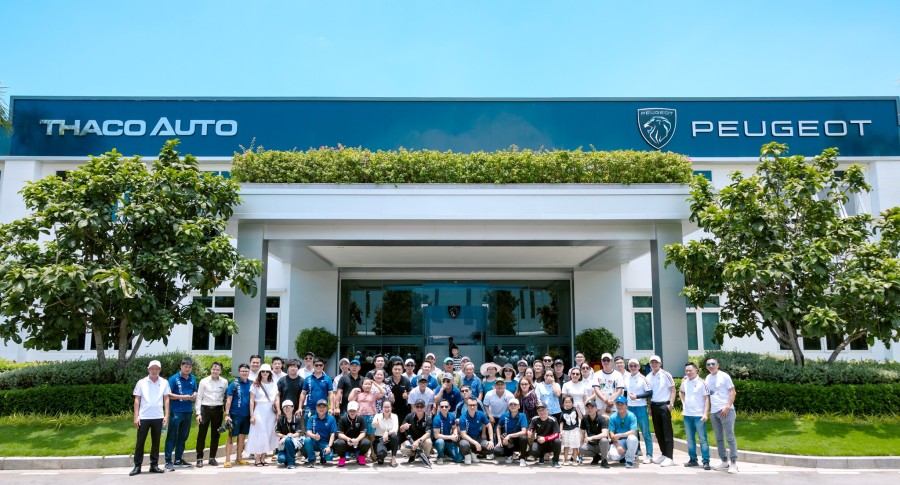 THACO AUTO accompanies Peugeot Club Vietnam's 3-Region Reunion journey