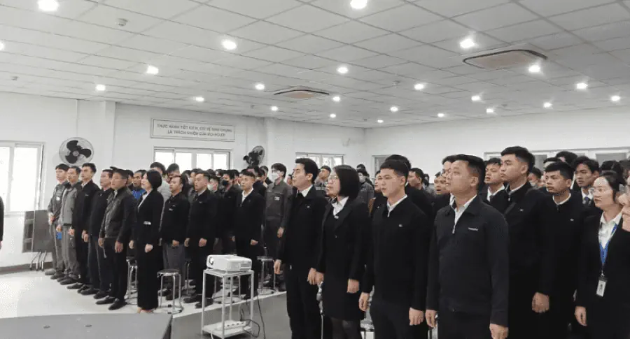 LỄ CHÀO CỜ THÁNG 1 NĂM 2025 TẠI THACO AUTO PHẠM VĂN ĐỒNG