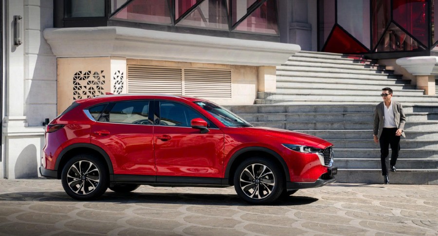 Mazda CX-5 quay lại đứng đầu phân khúc CUV gia đình