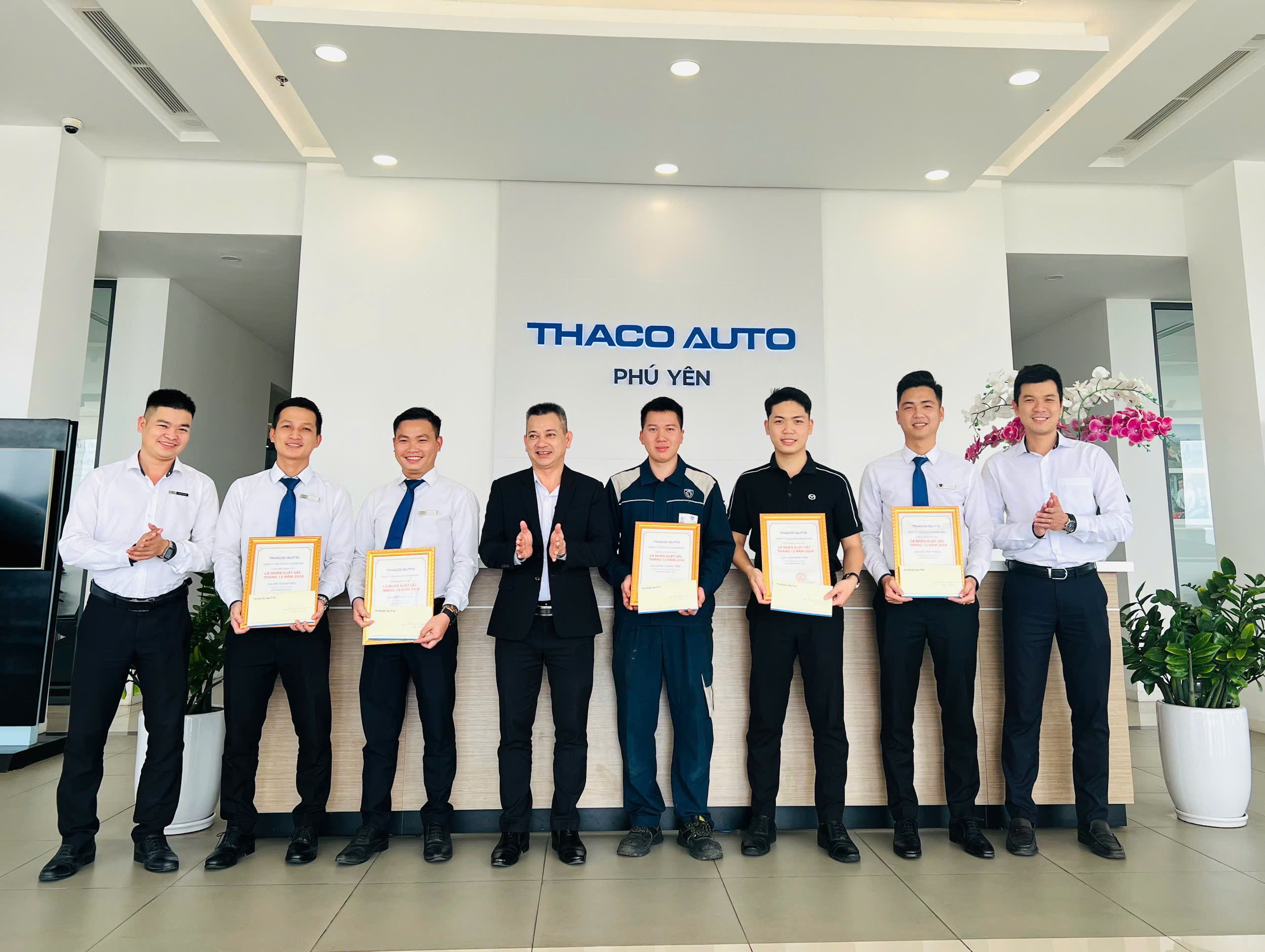 Tin tức