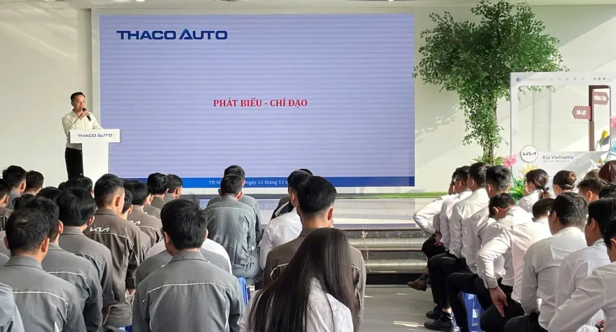 THACO AUTO Phú Mỹ Hưng tăng tốc trong tháng cuối cùng ưu đãi 50% lệ phí trước bạ
