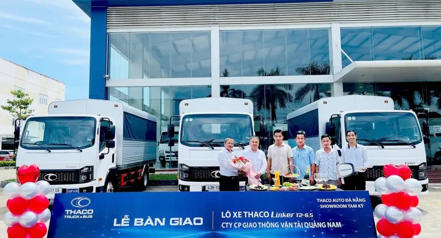 THACO AUTO TẢI & BUS ĐÀ NẴNG - Showroom Tam Kỳ vinh dự bàn giao lô xe tải THACO LINKER T2-6.5 đến Công ty CP Giao Thông Vận Tải Quảng Nam.
