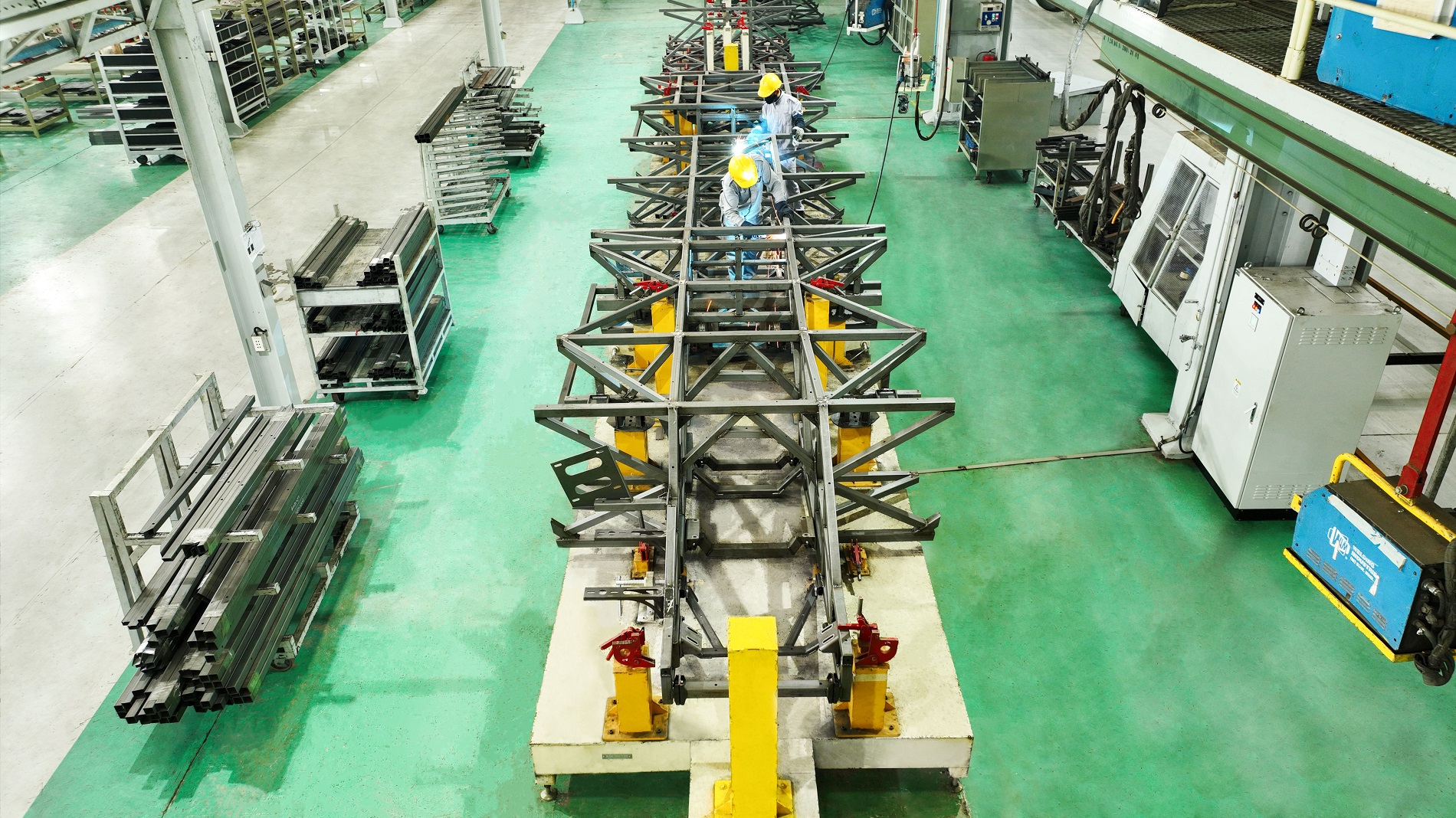 thaco-bus-plant-starts-full-monocoque-chassis-mass-production