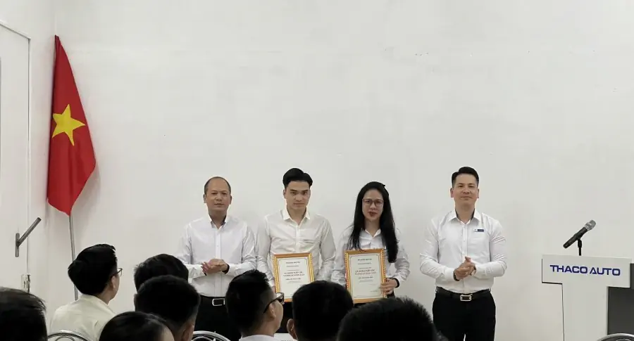 CHƯƠNG TRÌNH LỄ CHÀO CỜ THÁNG 5 TẠI THACO AUTO SƠN LA