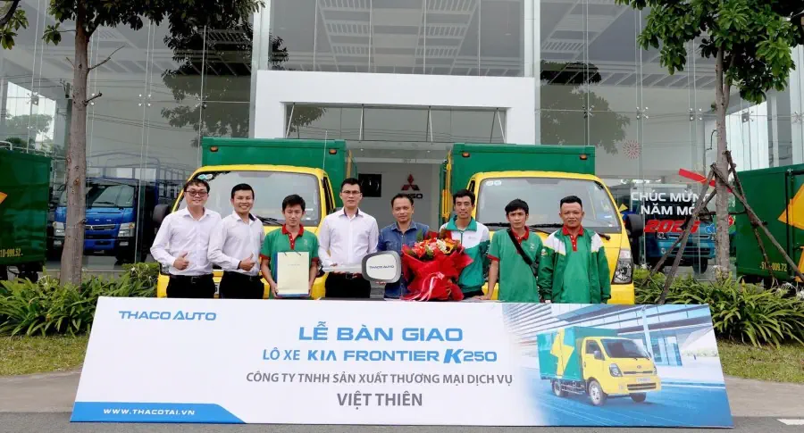 THACO AUTO Tải Bus - TP.HCM bàn giao lô 5 xe KIA FRONTIER K250 cho Công Ty TNHH Sản Xuất Thương Mại Dịch Vụ Việt Thiên