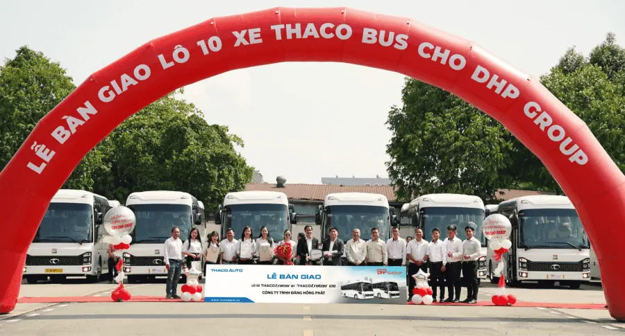 THACO AUTO Tải Bus - TP.HCM bàn giao lô 10 xe THACO CRUIZER 81/THACO CRUIZER 120 cho Công Ty TNHH Đăng Hồng Phát – DHP Group