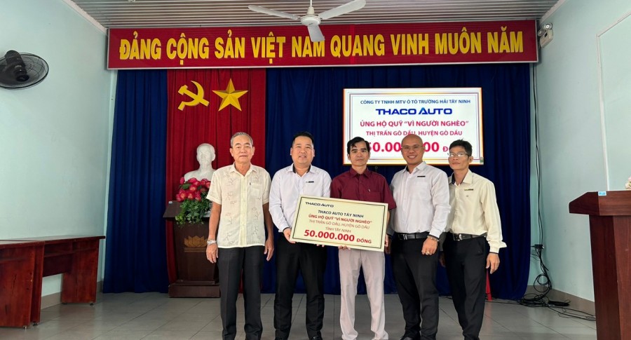 THACO AUTO Tây Ninh sẻ chia với người có hoàn cảnh khó khăn tại địa phương nhân dịp Tết Nguyên đán 2024