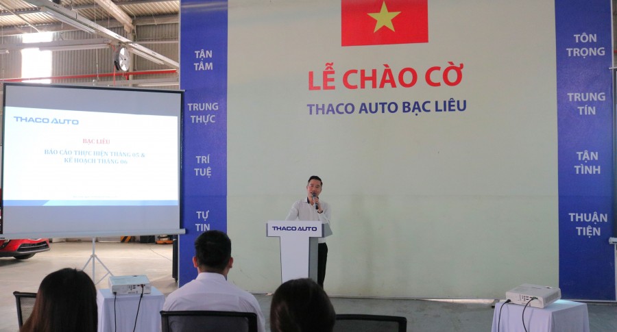 Lễ chào cờ tháng 6: THACO AUTO Bạc Liêu sẵn sàng bứt phá tháng cuối Quý II/2024