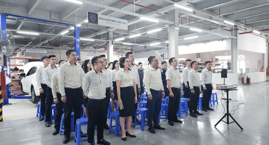 CHÀO CỜ THÁNG 9/2024: THACO AUTO BẮC NINH CHẠY NƯỚC RÚT KẾT THÚC QUÝ III