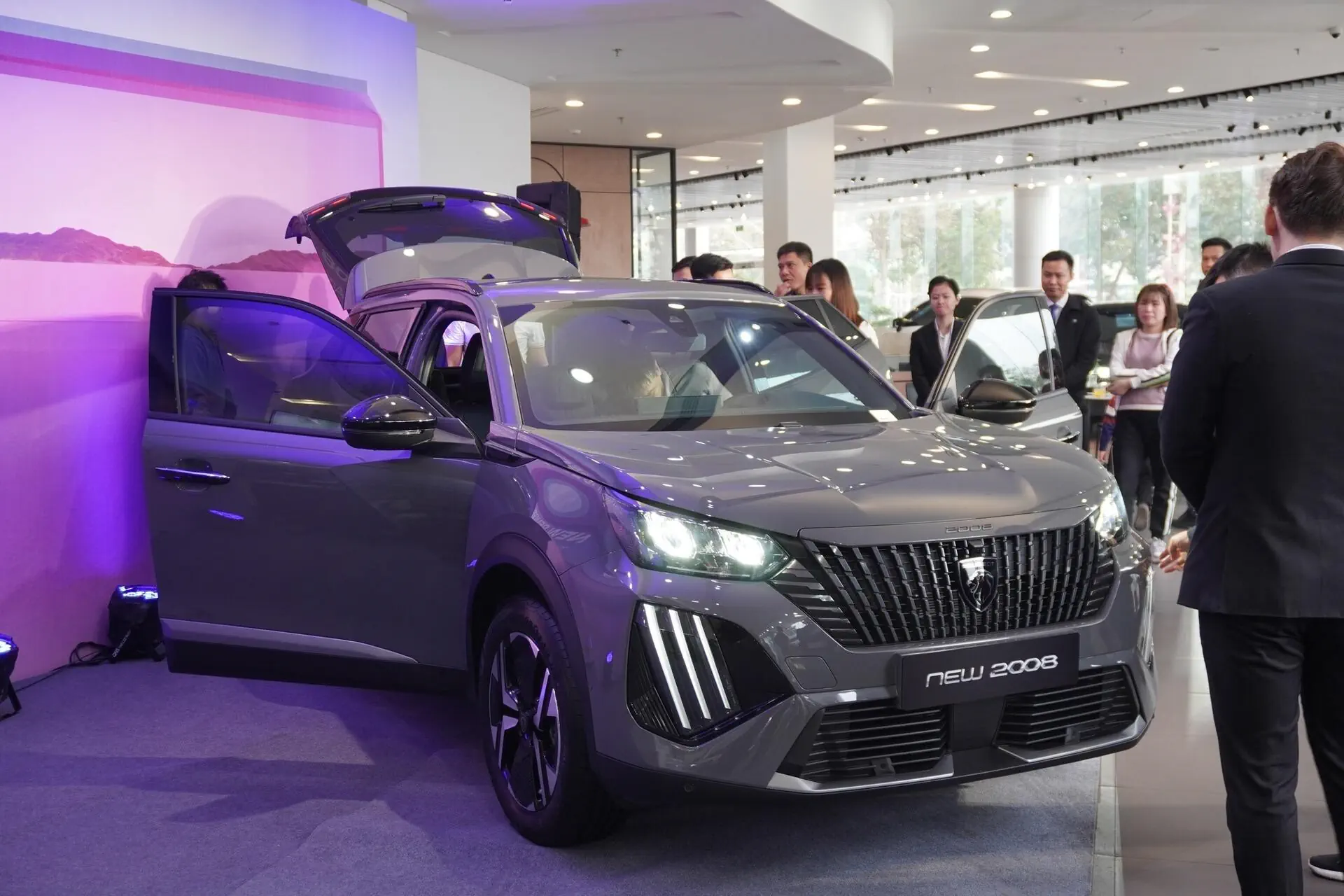 SỰ KIỆN RA MẮT NEW PEUGEOT 2008 THÀNH CÔNG RỰC RỠ!