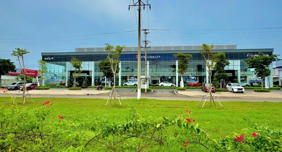 Trao yêu thương, đón Giáng sinh an lành cùng THACO AUTO Bình Thuận