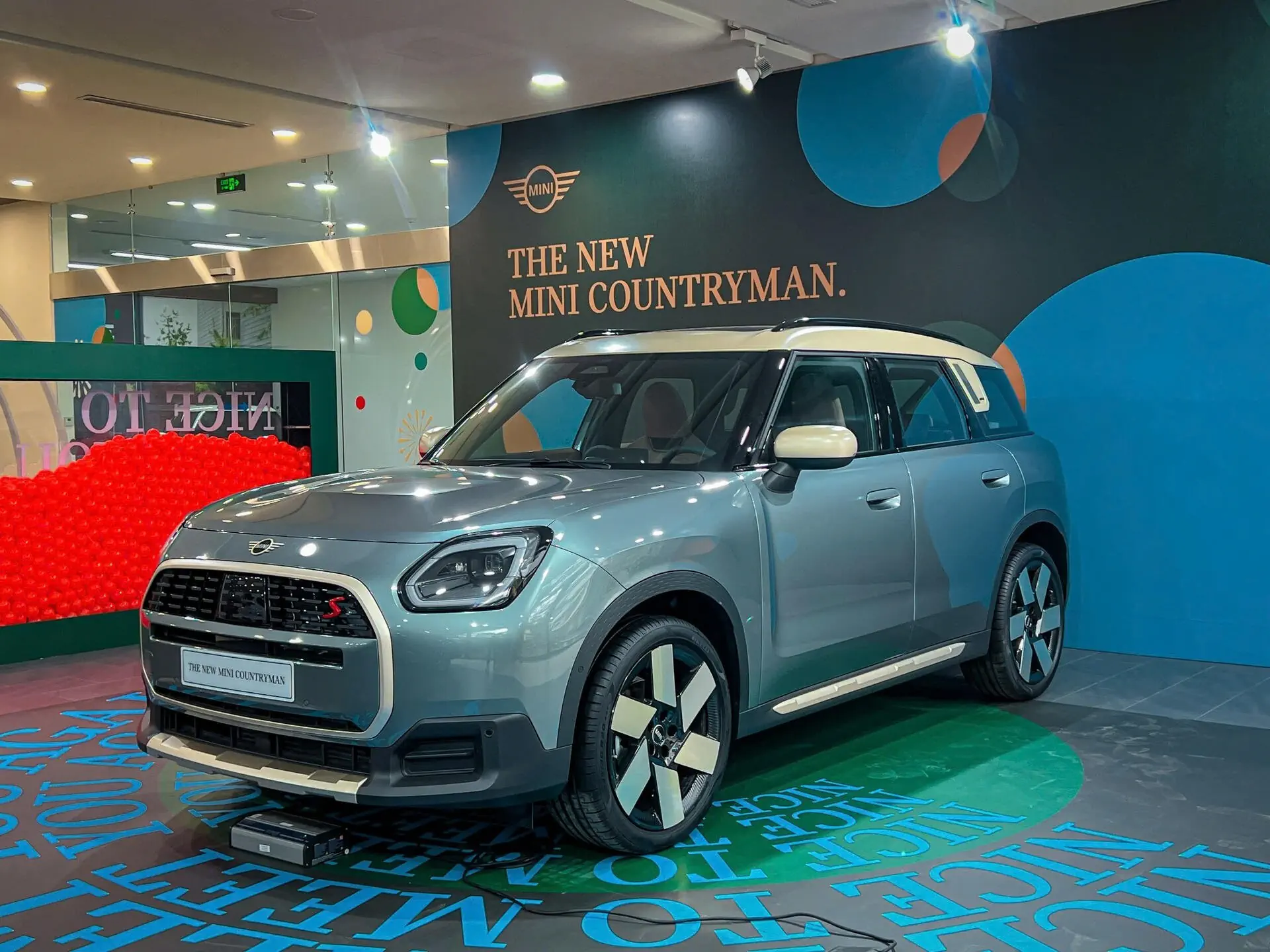 MINI Countryman Thế Hệ Mới Chính Thức Ra Mắt Tại Việt Nam