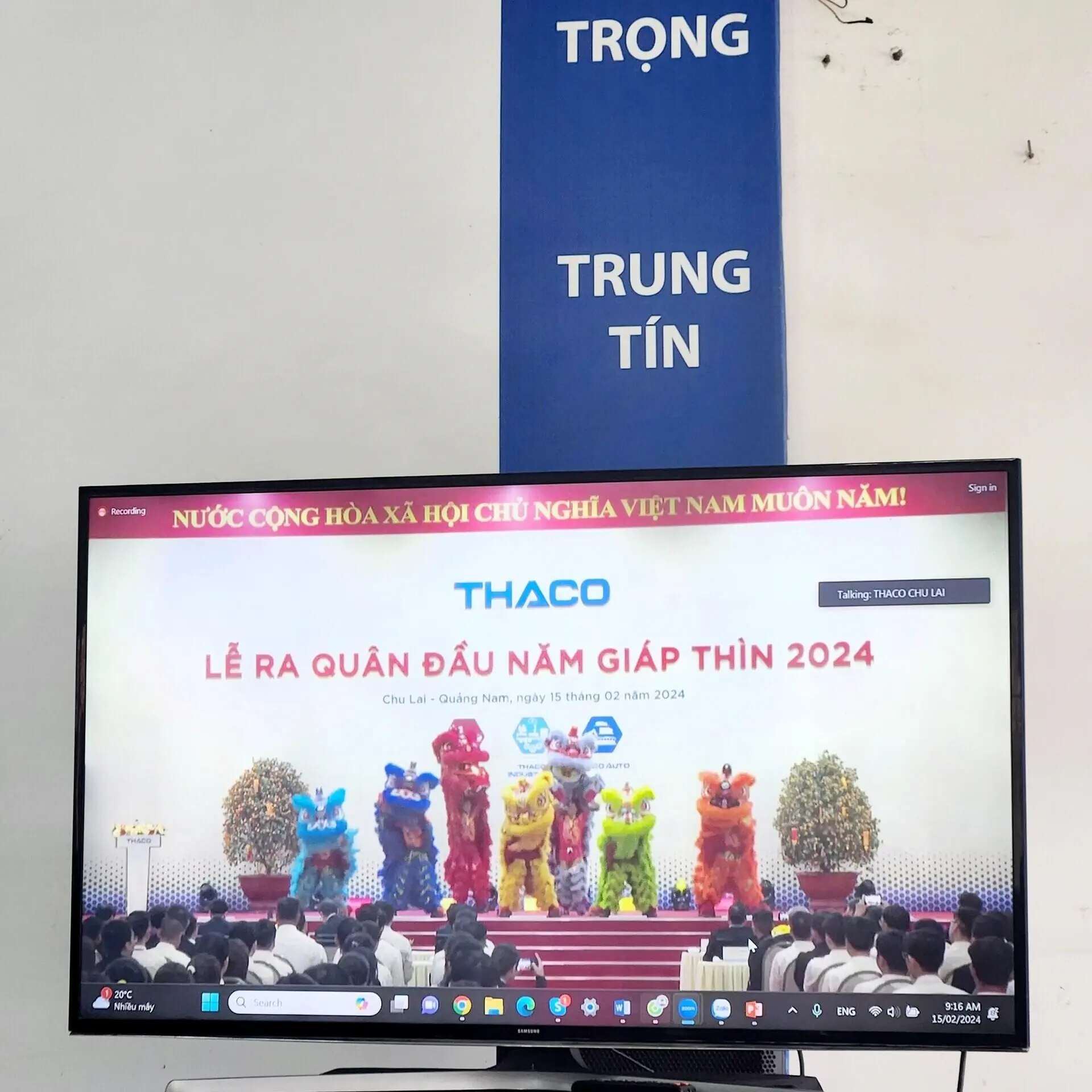 Tin tức