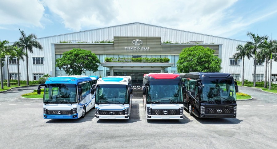 THACO Cruizer – Lựa chọn mới trong dòng xe bus ghế ngồi cao cấp