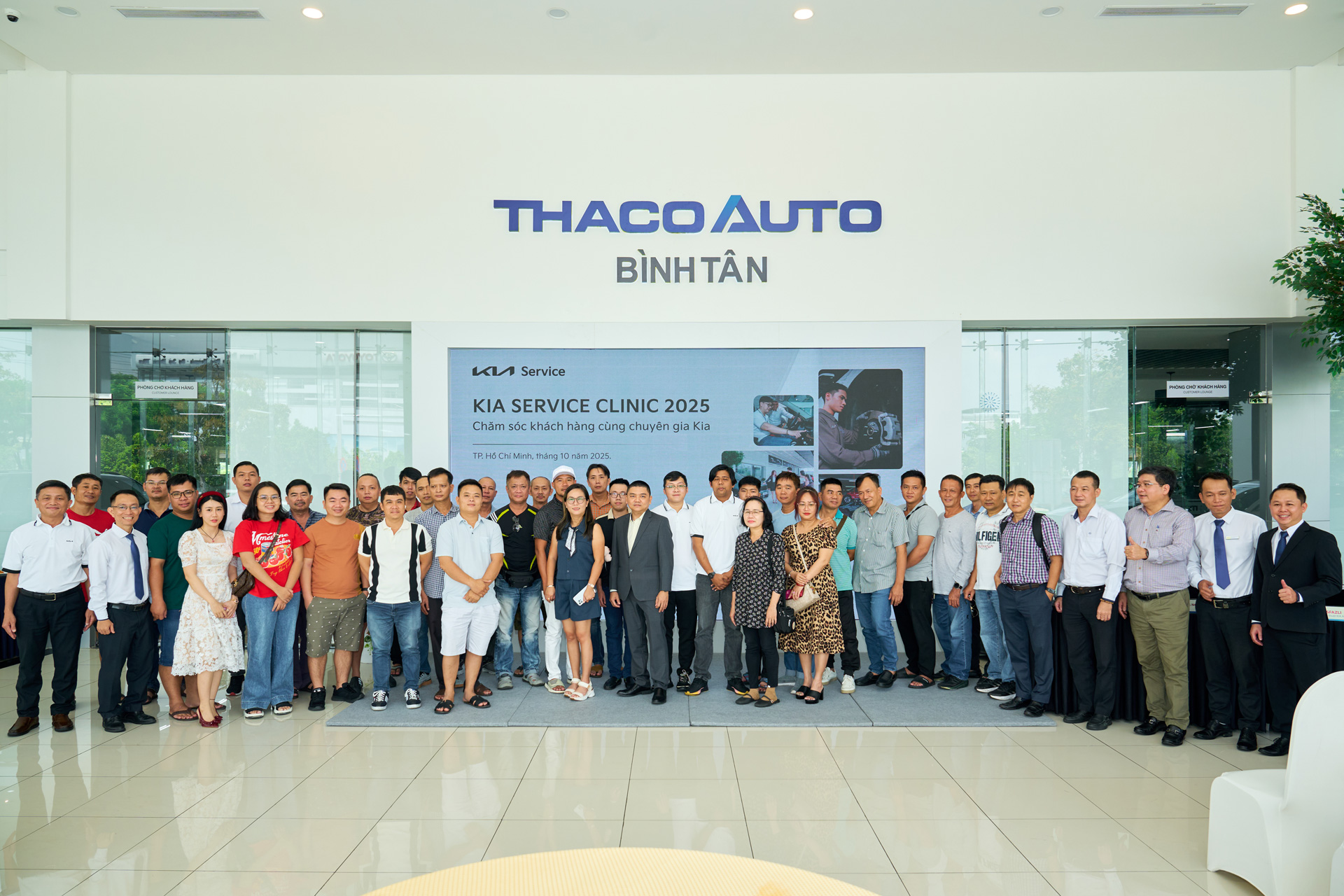 Kia Service Clinic 2025 thu hút đông đảo khách hàng tham gia